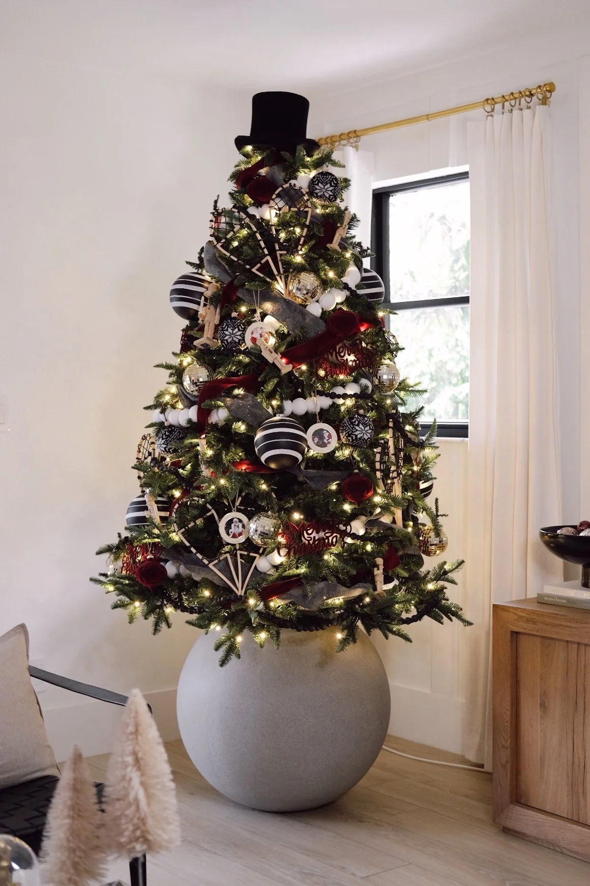 B and m christmas trees deals